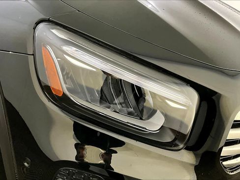 New 2026 Mercedes-Benz GLB 250 4MATIC image 16