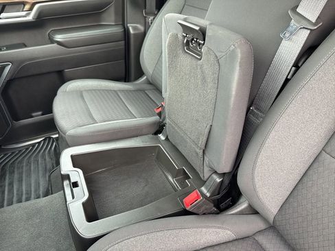 Used 2022 Chevrolet Silverado 1500 LT image 20