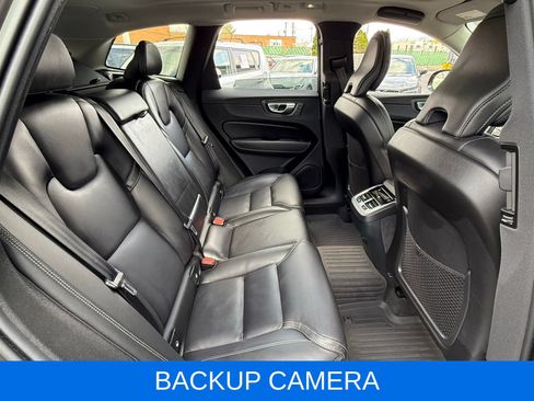 Used 2023 Volvo XC60 B5 Ultimate w/ Climate Package AWD/4WD image 20