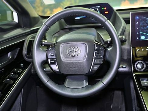 Used 2024 Toyota bZ4X XLE image 63