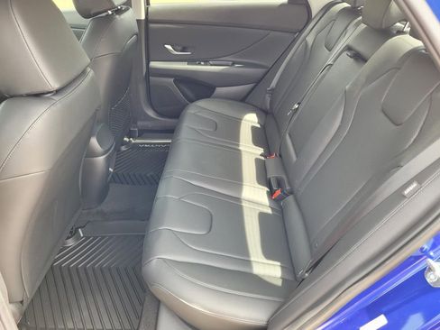 New 2026 Hyundai Elantra Limited FWD image 17