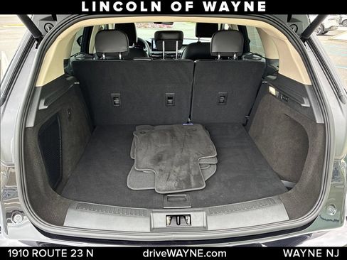 Certified 2023 Lincoln Corsair AWD w/ Equipment Group 101A image 7