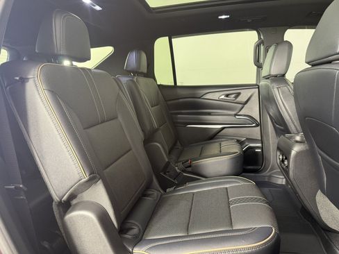 Used 2026 Chevrolet Traverse High Country w/ LPO, Floor Liner Package FWD image 14