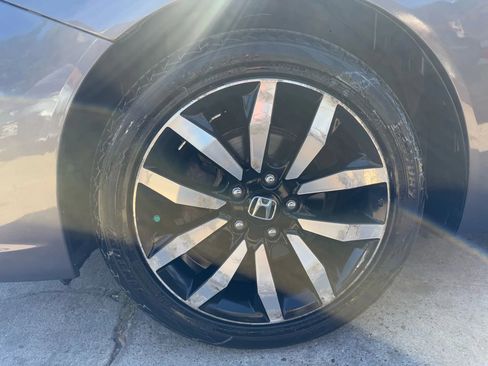 Used 2015 Honda Civic EX-L image 23