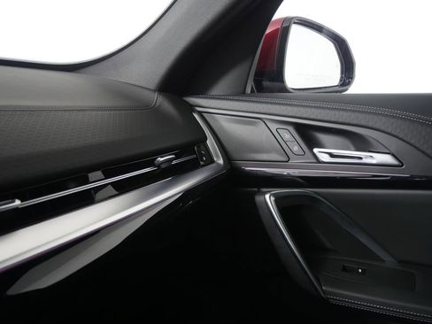 Certified 2024 BMW X2 xDrive28i image 31