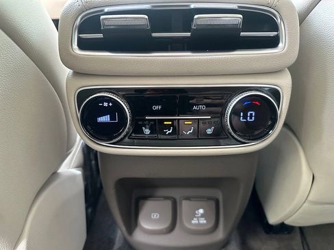 Used 2024 Genesis GV80 2.5T w/ Prestige Package AWD/4WD image 28