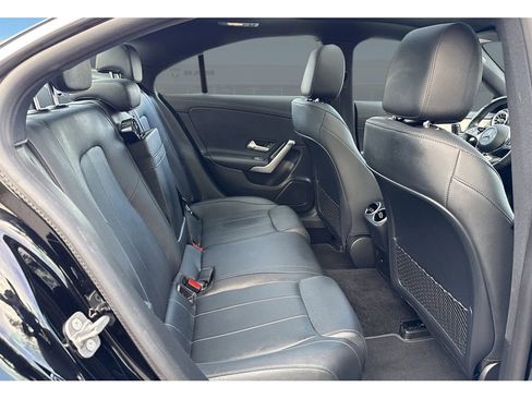 Used 2025 Mercedes-Benz CLA 250 image 39