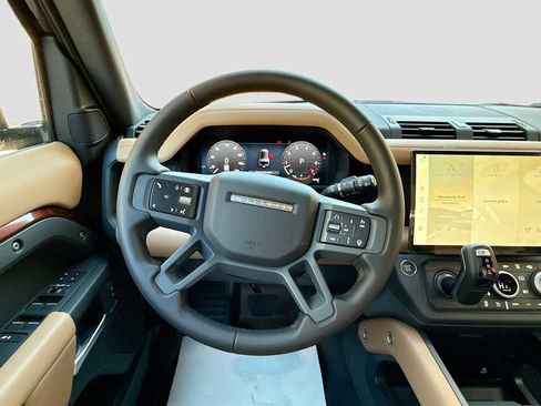 New 2026 Land Rover Defender 130 X-Dynamic SE AWD/4WD image 11