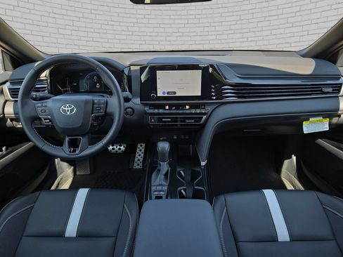 Used 2026 Toyota Camry SE w/ Convenience Package FWD image 10