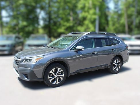Used 2022 Subaru Outback Touring w/ Popular Package #2 image 4