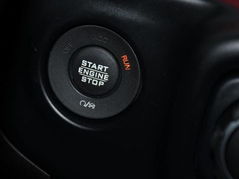 Used 2019 Jeep Wrangler Unlimited Rubicon w/ Cold Weather Group image 33