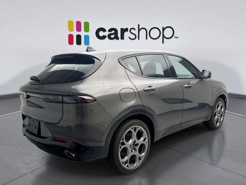 Used 2024 Alfa Romeo Tonale Veloce AWD/4WD image 5