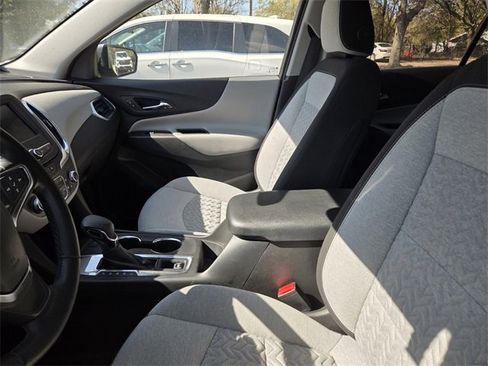 Used 2024 Chevrolet Equinox LT image 6