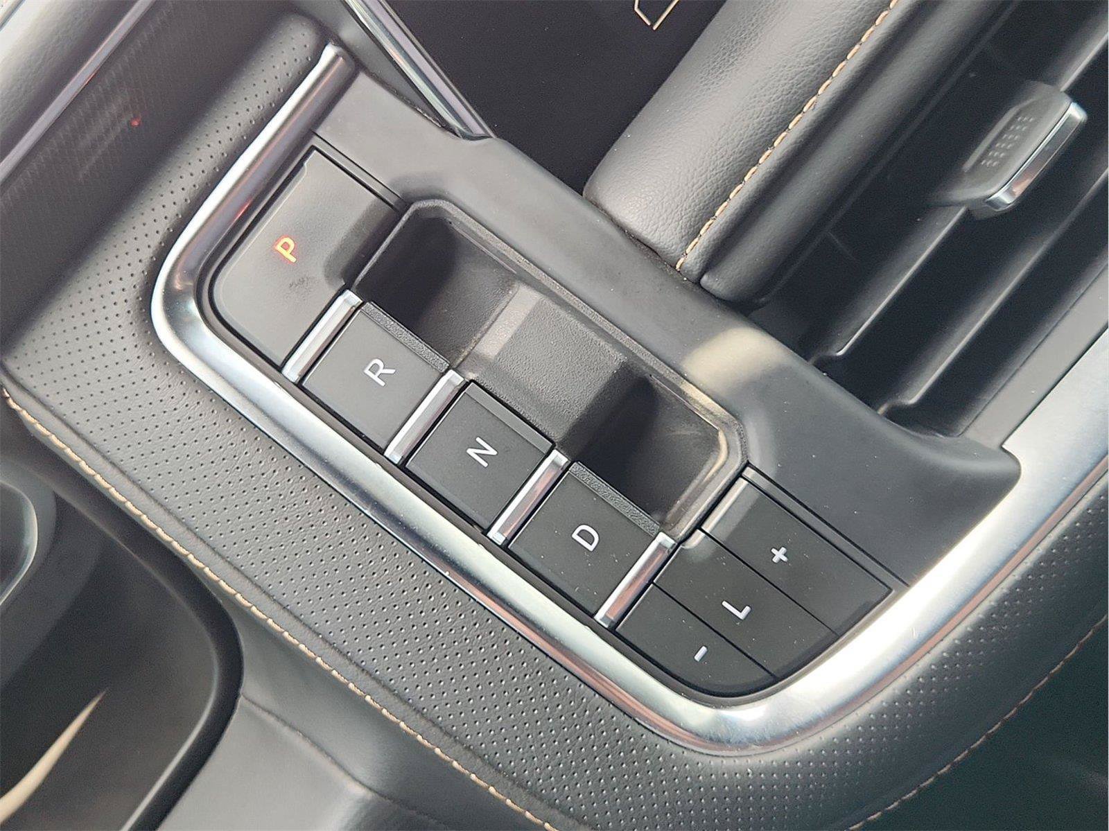 Certified 2023 GMC Yukon AT4 w/ AT4 Premium Plus Package AWD/4WD image 16