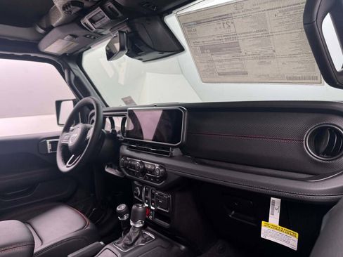 New 2025 Jeep Wrangler Rubicon image 22
