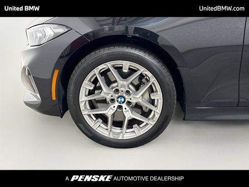 Used 2026 BMW 330i Sedan RWD image 2
