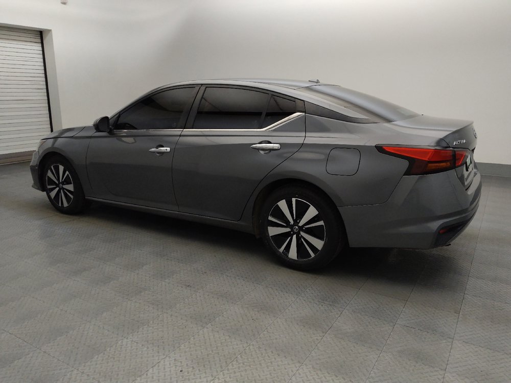 Used 2022 Nissan Altima 2.5 SV FWD image 3