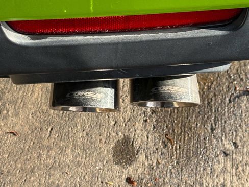 Used 2015 Dodge Challenger R/T Plus image 25