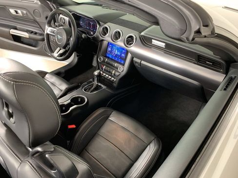 Used 2022 Ford Mustang GT Premium w/ Equipment Group 401A image 19