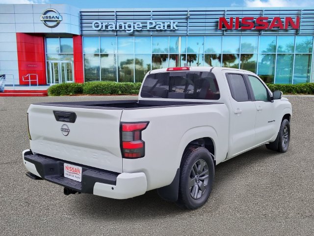 Used 2027 Nissan Frontier SV w/ All-Weather Content Package RWD image 2