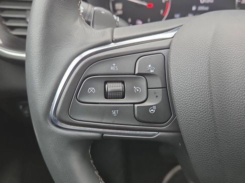 Used 2023 Buick Envision Preferred image 24