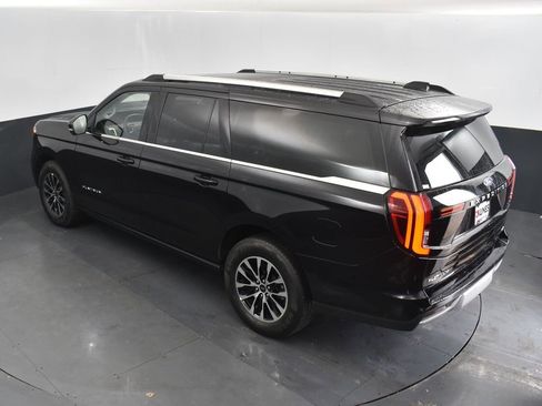 Used 2025 Ford Expedition Max Platinum AWD/4WD image 49