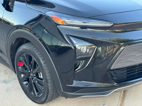Used 2023 Chevrolet Bolt EUV LT w/ Redline Edition FWD image 39