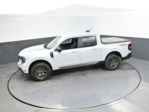Used 2025 Ford Maverick Tremor AWD/4WD image 44