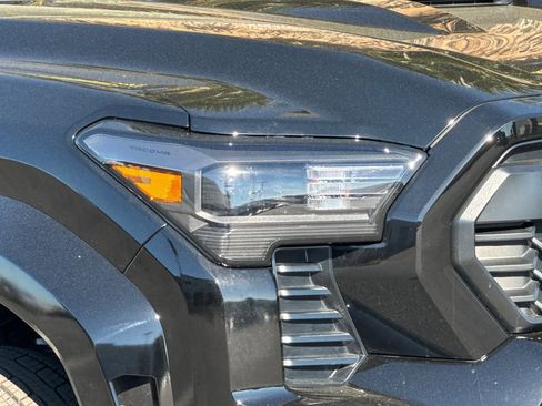 New 2025 Toyota Tacoma TRD Sport image 30