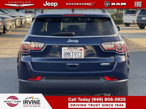 Used 2019 Jeep Compass Latitude image 5