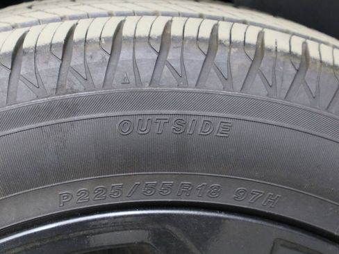 Used 2020 Subaru Forester Limited w/ Popular Package #3 image 39