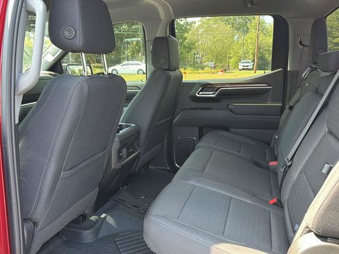 Used 2024 Chevrolet Silverado 1500 RST AWD/4WD image 11
