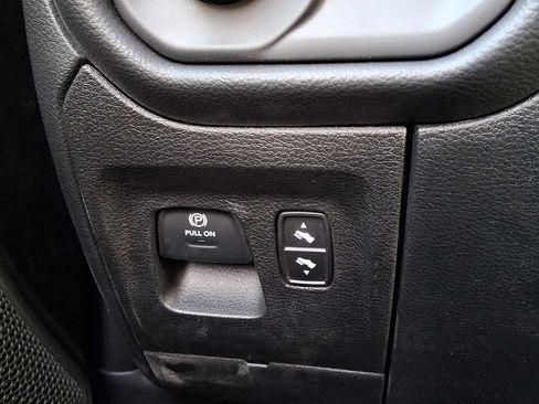 New 2026 RAM 1500 Big Horn AWD/4WD image 16