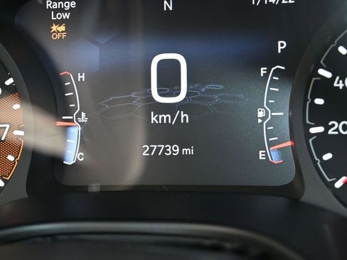 Used 2022 Jeep Compass Trailhawk image 31