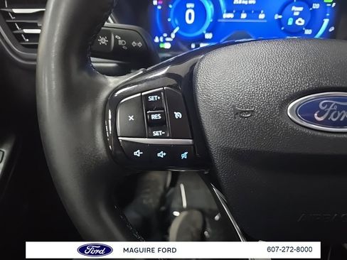 Used 2022 Ford Escape SEL w/ Technology Package image 20