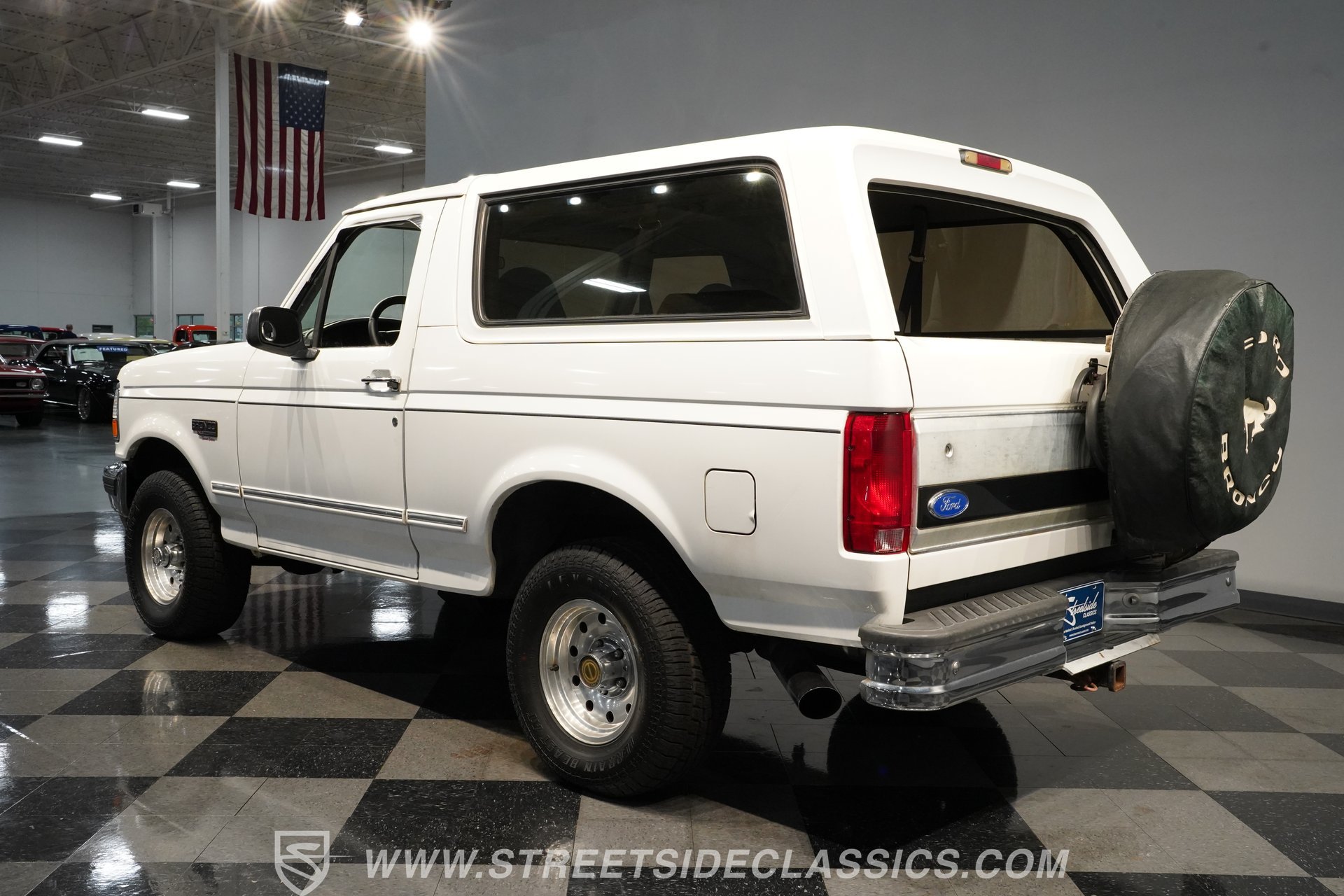 Used 1995 Ford Bronco XLT AWD/4WD image 10