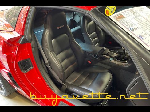 Used 2007 Chevrolet Corvette Z06 w/ Preferred Equipment Group image 18