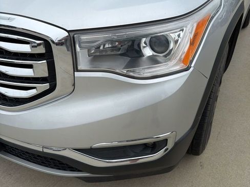 Used 2019 GMC Acadia SLT image 17