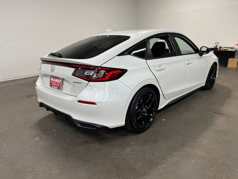 Used 2024 Honda Civic Sport image 3