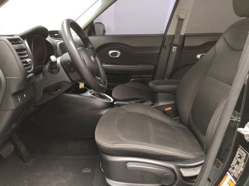 Used 2016 Kia Soul image 17