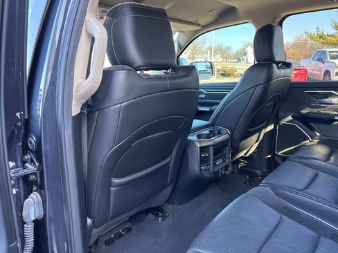 Used 2019 RAM 1500 Laramie image 38
