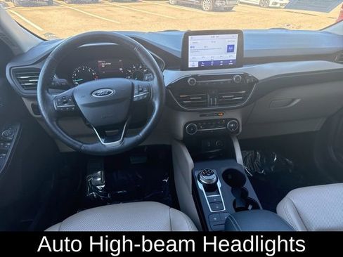 Used 2020 Ford Escape SEL image 17