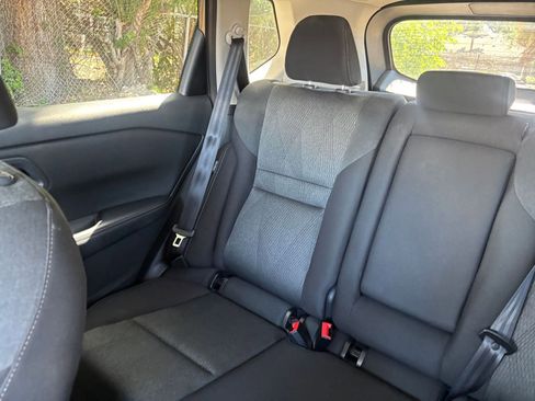 Used 2025 Nissan Rogue SV FWD image 41
