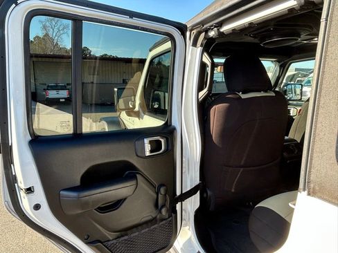 Used 2023 Jeep Wrangler Unlimited Sport w/ Xtreme 35 Tire Package image 15