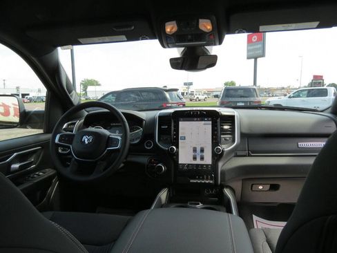 Used 2023 RAM 1500 Big Horn image 16