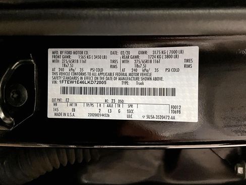 Used 2020 Ford F150 Lariat w/ FX4 Off-Road Package image 32