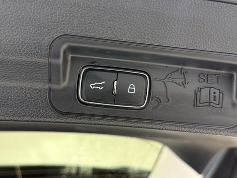 Certified 2025 Ford Explorer Active image 5