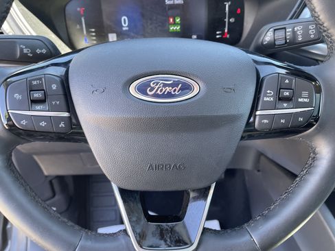 Certified 2024 Ford Escape Active w/ Tech Pack #1 AWD/4WD image 17