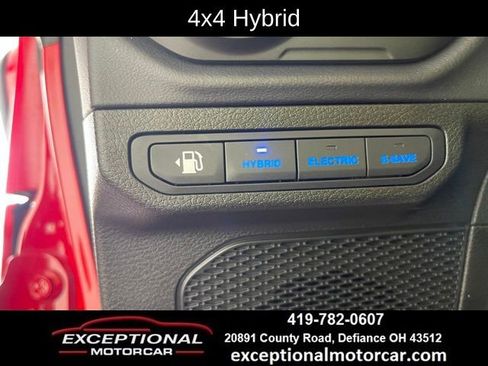 Used 2025 Jeep Wrangler Unlimited Sahara AWD/4WD image 37