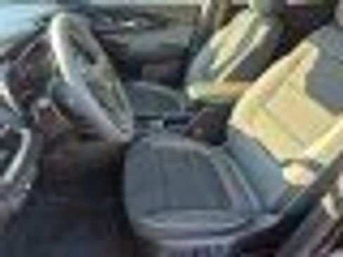 Used 2023 Chevrolet TrailBlazer LT image 9